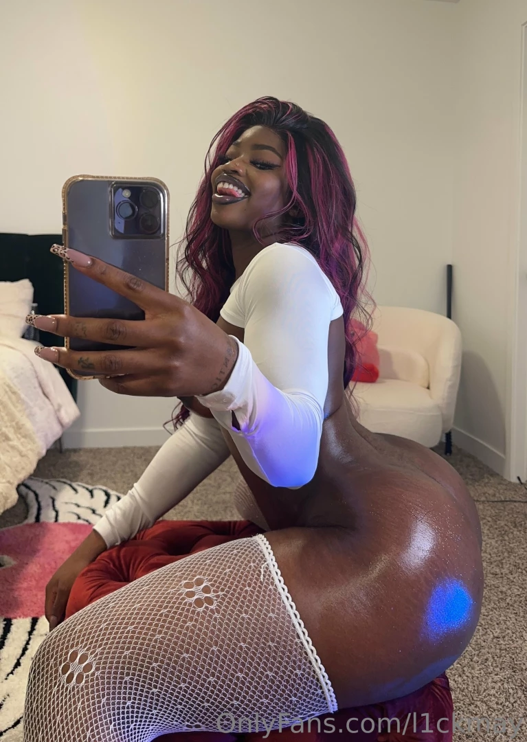 Want special treatment check your dm s 