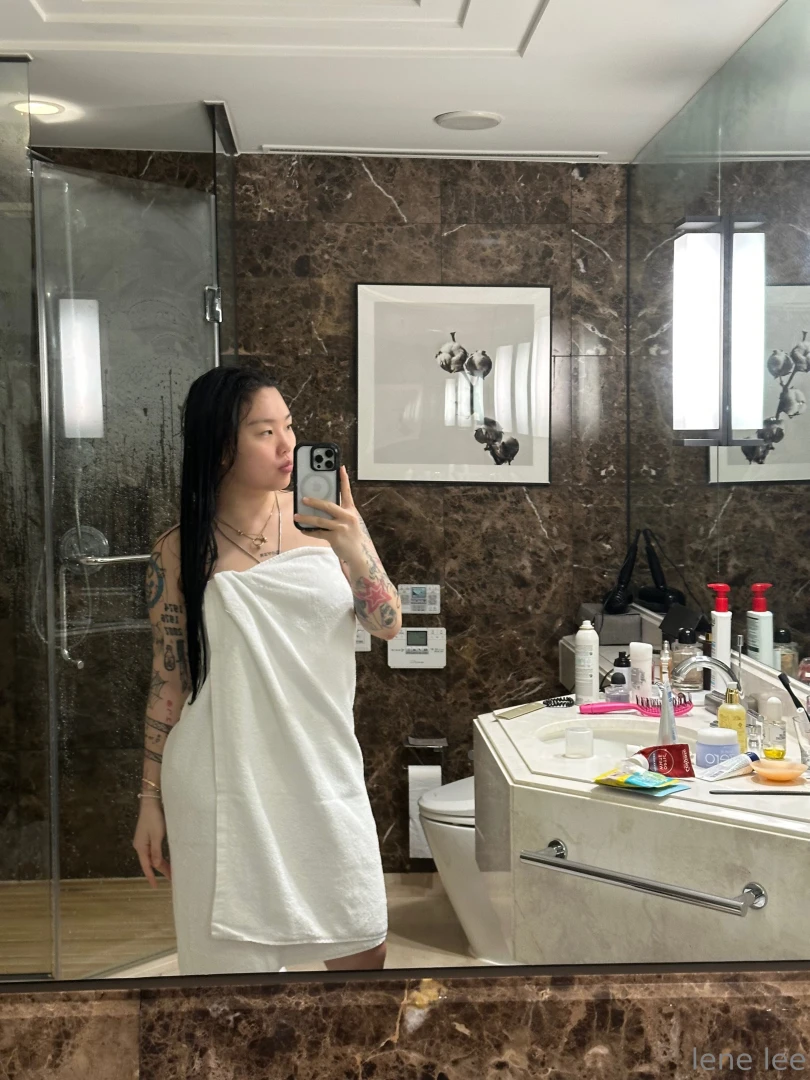 In desperate need of a shower buddy 3 