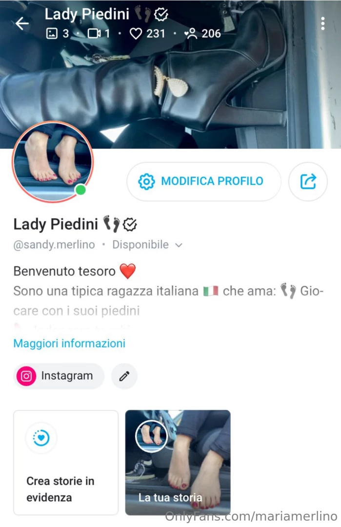 Mia sorella ti aspetta in chat se ami i piedi scrivile ora sandy 