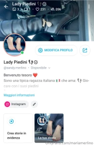 Mia sorella ti aspetta in chat se ami i piedi scrivile ora sandy