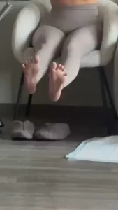 Suns out toes out