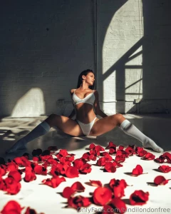 Should i send out my naughty valentine s day content