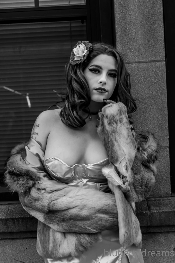 Throw back to this cute outfit combo creationsbycarri 