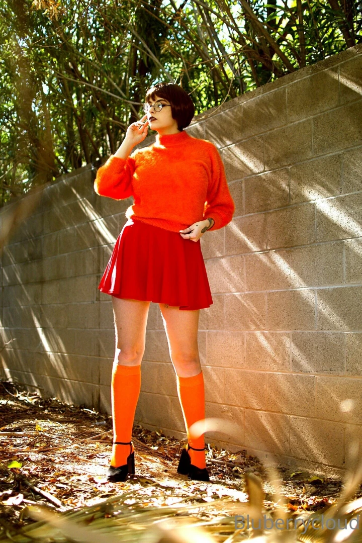 Jinkies what do you think we ll find down here gang part 2 