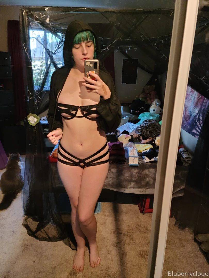Thank you to my fan who got me this lingerie off my wishlist i feel so part 1 