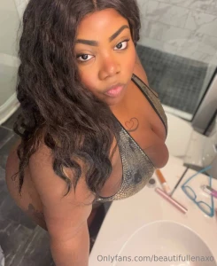 Always unlocked amp free here beautifullenaxo beautifullenaxo