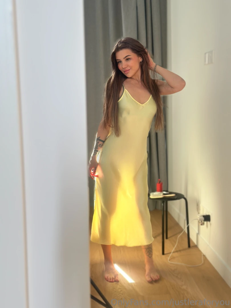 If the dress is quite modest is it also possible to read sexual energy 