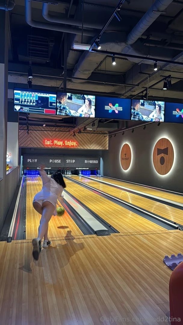 Guess who s scoring a strike and causing boners left and right strike 