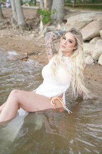 I m in the mood rn might wanna help me