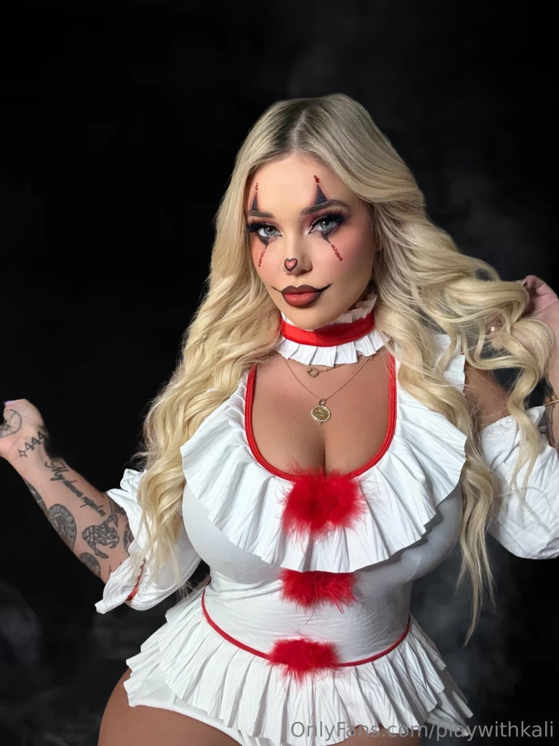 Happy halloween let me help you overcum your fear of clowns head over part 1 