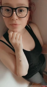 Messy hair and a nice butt part 1