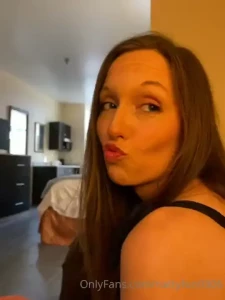 When you can t help but to feel cute