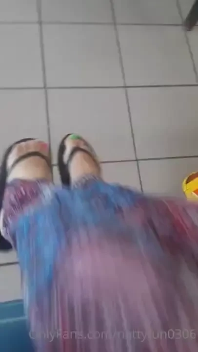 Waiting on laundry to dry what is everyone else doing right now 