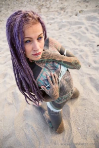 First thought comming into your mind when you see this picture let me