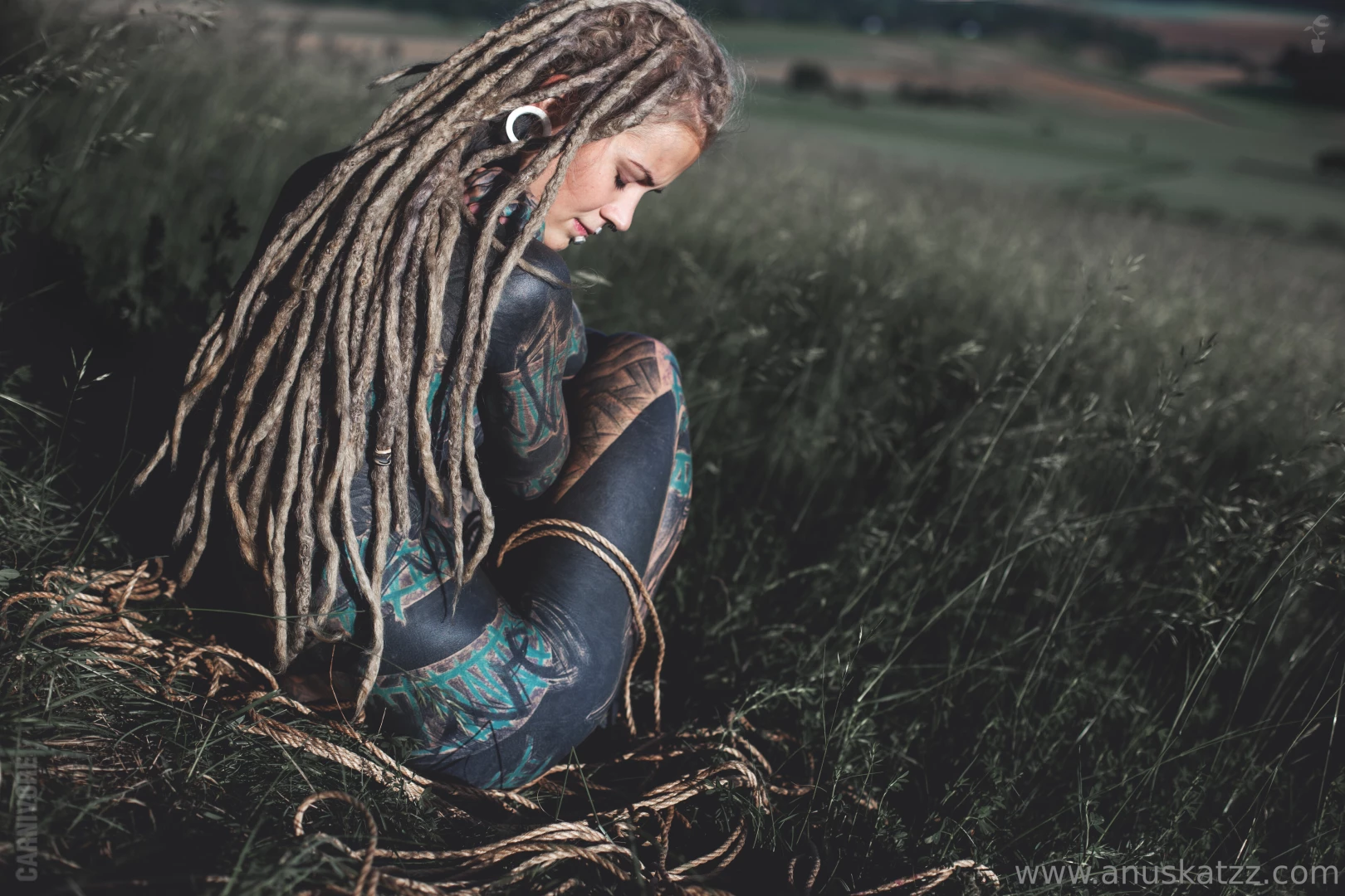 What am i hiding here 