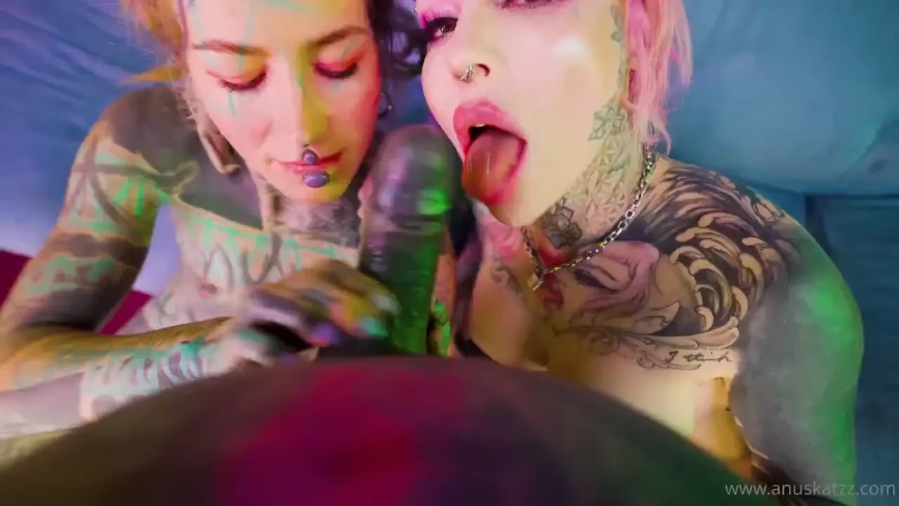 Orgy action with ass to mouth facial and anal orgasms with 