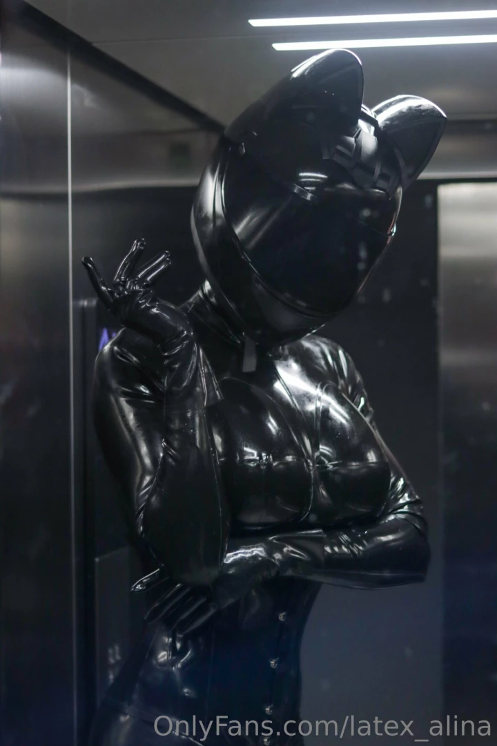 Pov you get into an elevator with me what are you going to do 100 and 