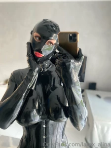 I ve never really worn the classic latex hoods open eyes and mouth how part 3