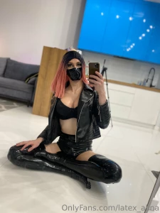 Love looking hot part 2