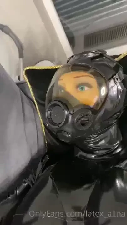 When u got a breathplay kink you enjoy it doing it with yourself too 