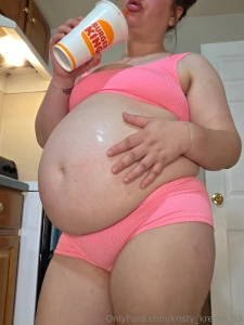 Here s a small clip and some hot pics of a new video i ll be uploading part 4