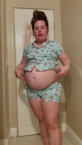 Help i bought new pajamas fully thinking they would be big amp baggy part 1