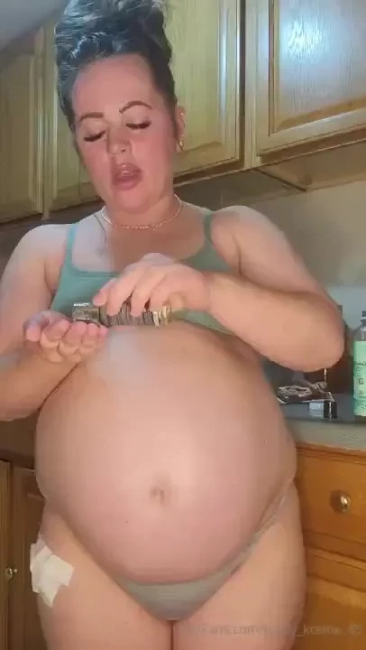 Rubbing down my entire plump body with oil and absolutely loving 