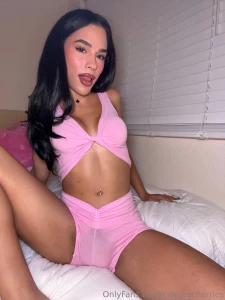 Who wants a sneak peek part 1