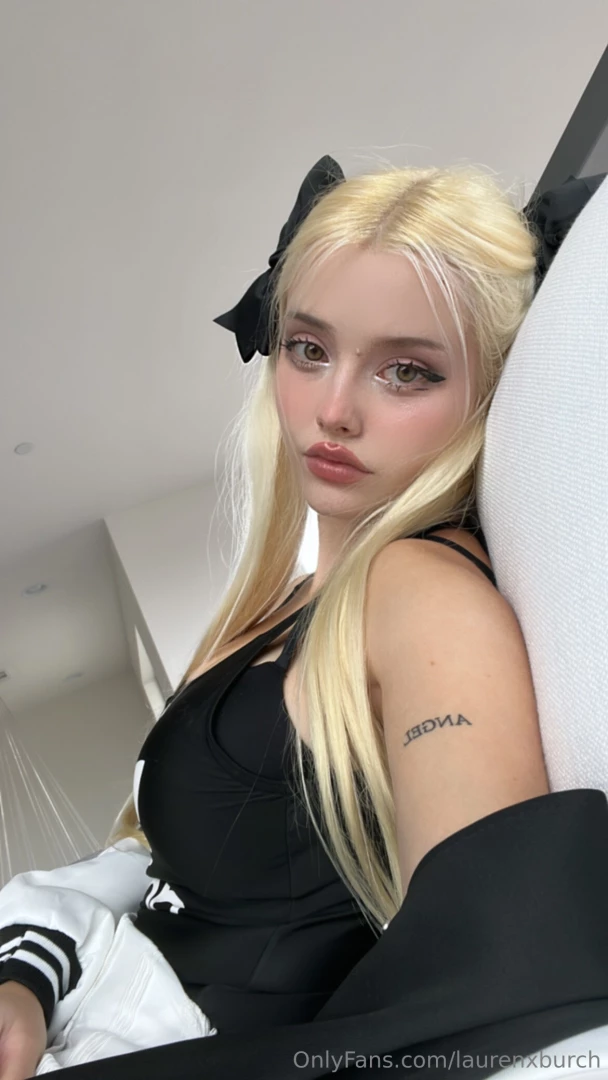 I m booored will you have some fun with me 