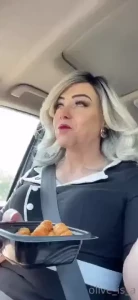 Some videos on the way to the shoot yes yes it is helps calm and