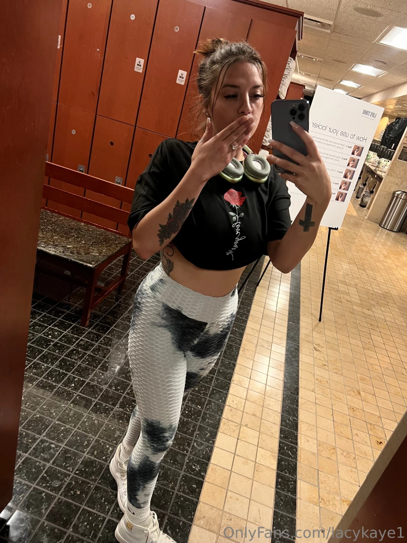 Kisses just in case this workout takes me out 