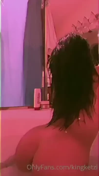 I bet you would fit right here with me if i got on top 