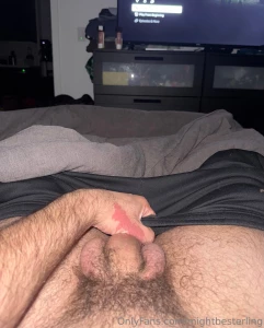 Sick in bed all day really could use a good sucking sesh tip to get