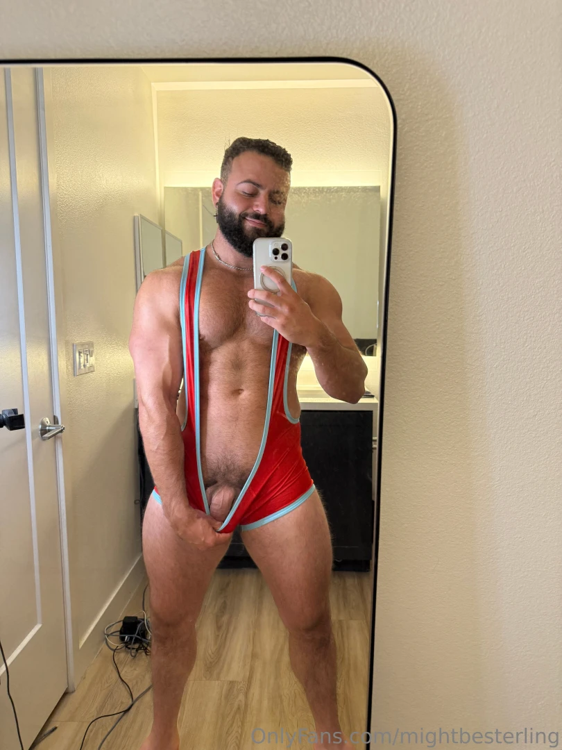 Be honest would you wrestle me 