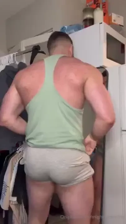 Walk in on me checking myself out before the gym 