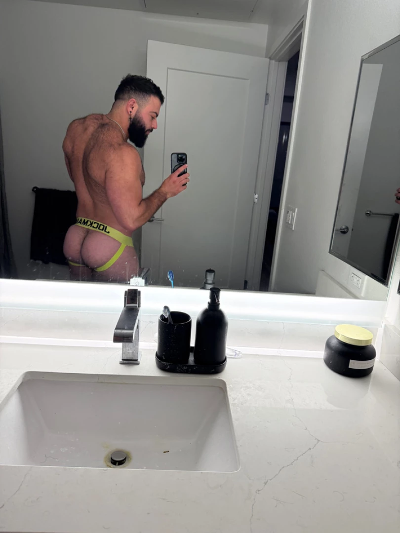 I like my neon jocks do you tip 5 for a hug or 10 for a kiss 