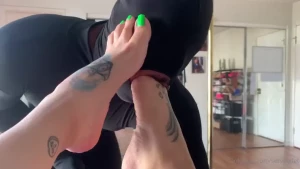 Love stuffing my pretty feet in his mouth