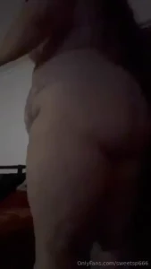 Old vid here s a little jiggle action of me jumping around on a