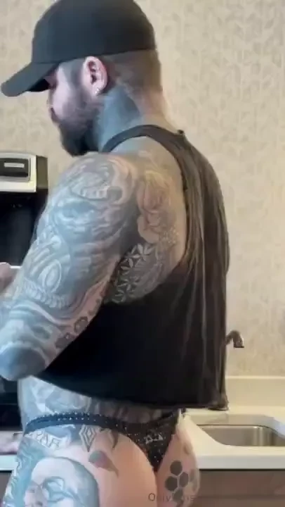 Coffee taste better when it s cold outside part 1 