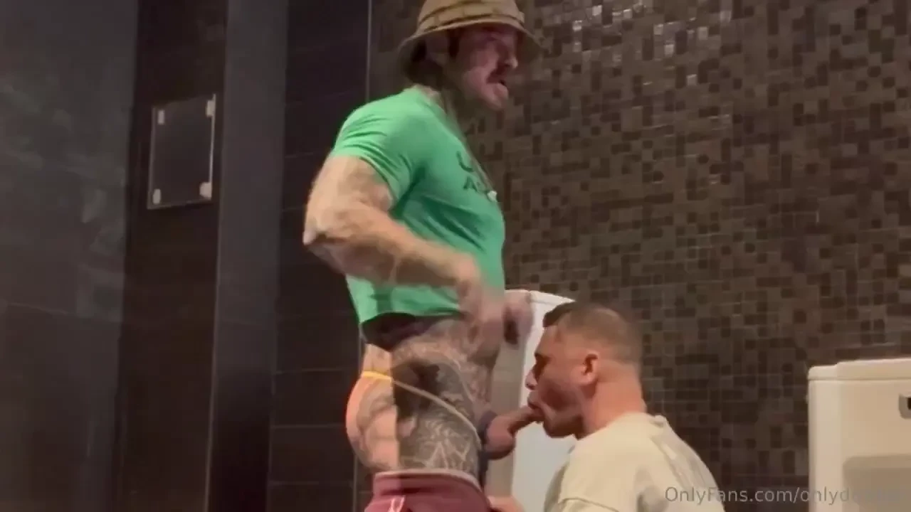 Hooked up with this hottie video 4 from my slut adventures in florida 