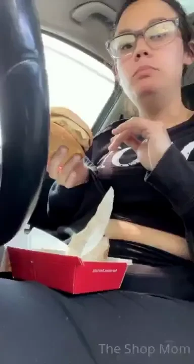 Come eat lunch with me stopped at chickfila today for lunch after i 