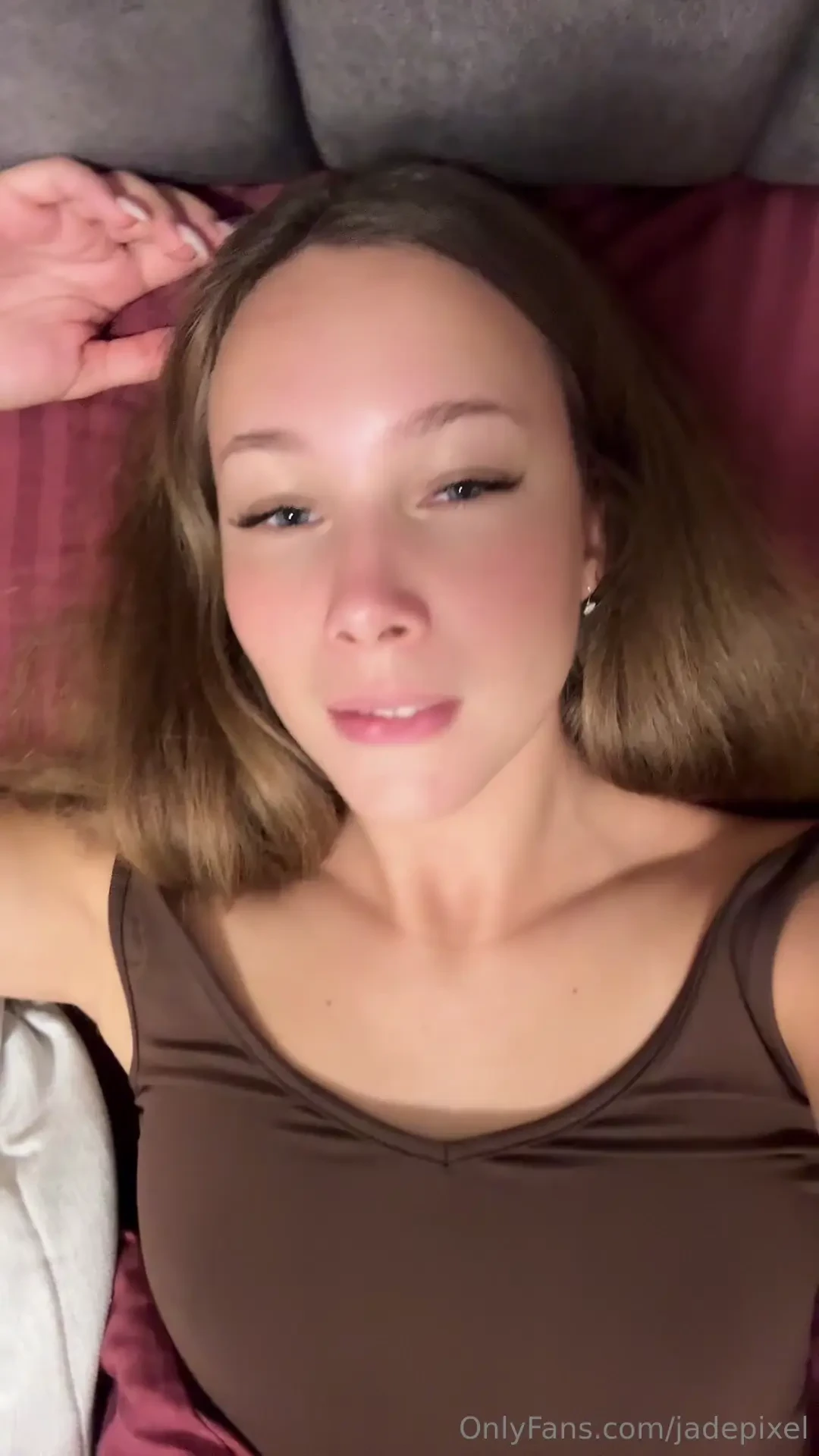 Sophiareesexo has recently discovered her passion for exposing herself part 131 