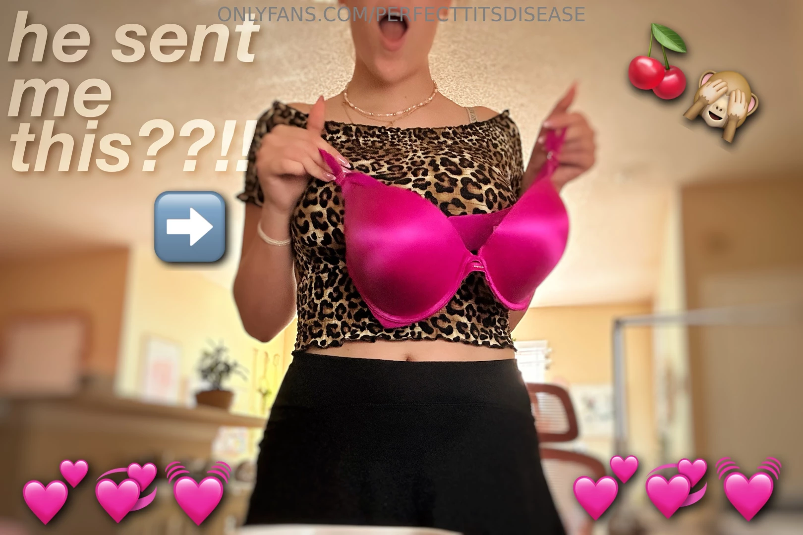 Unboxing gifts from subs which is your favorite 