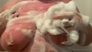 I love getting my tits all soapy for you