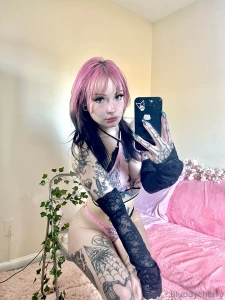 Hiiiii does anyone wanna spoil me i m bored hehe part 5