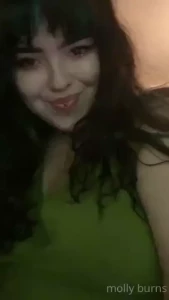 Pov im your girlfriend and i sent you some cute videos