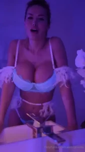 Are you up for hot custom video from me write me in dm i would propose