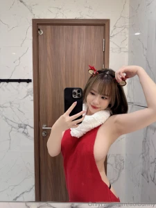 Do naughty girls get better presents