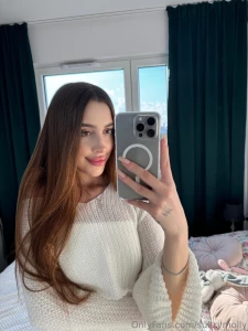 You re literally so adorable i wanna squish your cheeks