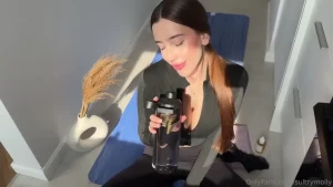 Just a little morning stretch think you could keep up